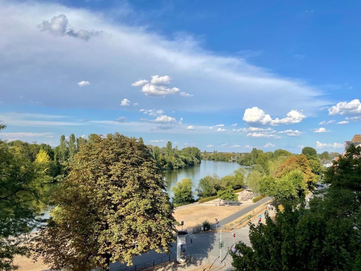 River Main I Taunus View I Workplace I Kitchen أوفنباخ المظهر الخارجي الصورة